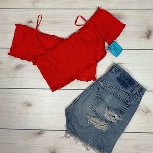 NWT red crisscross crop top. Off shoulder. So cute